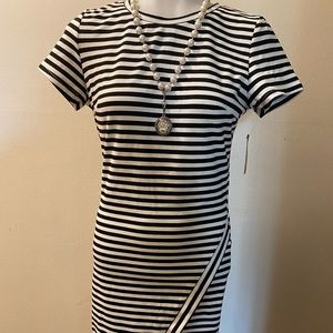 ❤️💙🤍NEW AMERICAN THREADS DRESS!!!❤️🤍💙